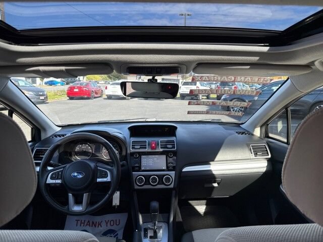 Used 2017 Subaru Crosstrek 2.0i Premium w/ Moonroof Package AWD/4WD image 12