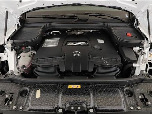 Certified 2025 Mercedes-Benz GLE 580 4MATIC image 18