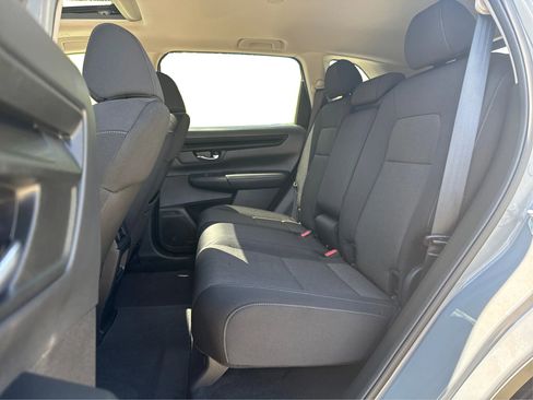 Used 2024 Honda CR-V EX image 10