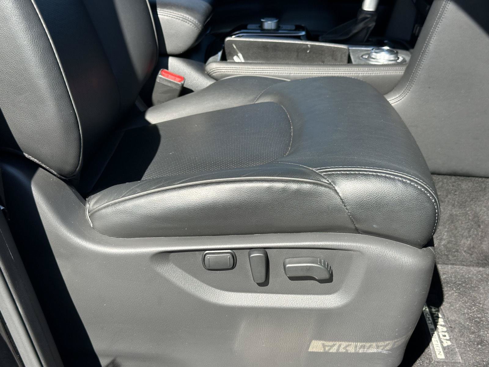 Used 2023 Nissan Armada SL w/ Midnight Edition Package AWD/4WD image 15