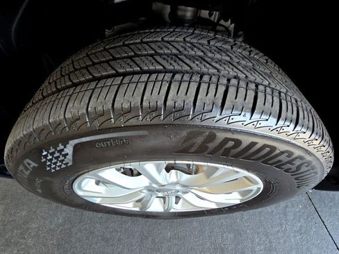 Certified 2020 Jeep Cherokee Latitude image 26