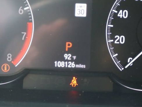 Used 2018 Honda Accord LX image 37