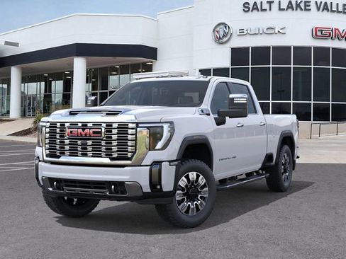 New 2026 GMC Sierra 3500 Denali w/ Denali Reserve Package image 6