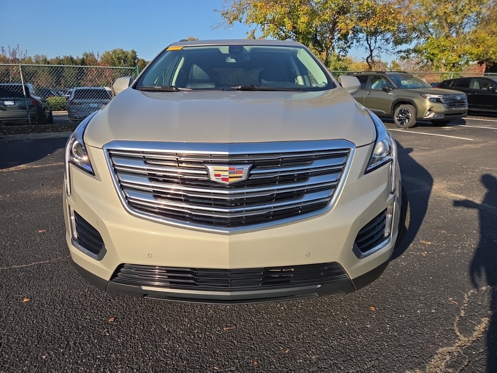 Used 2017 Cadillac XT5 Luxury w/ Driver Awareness Package AWD/4WD image 4