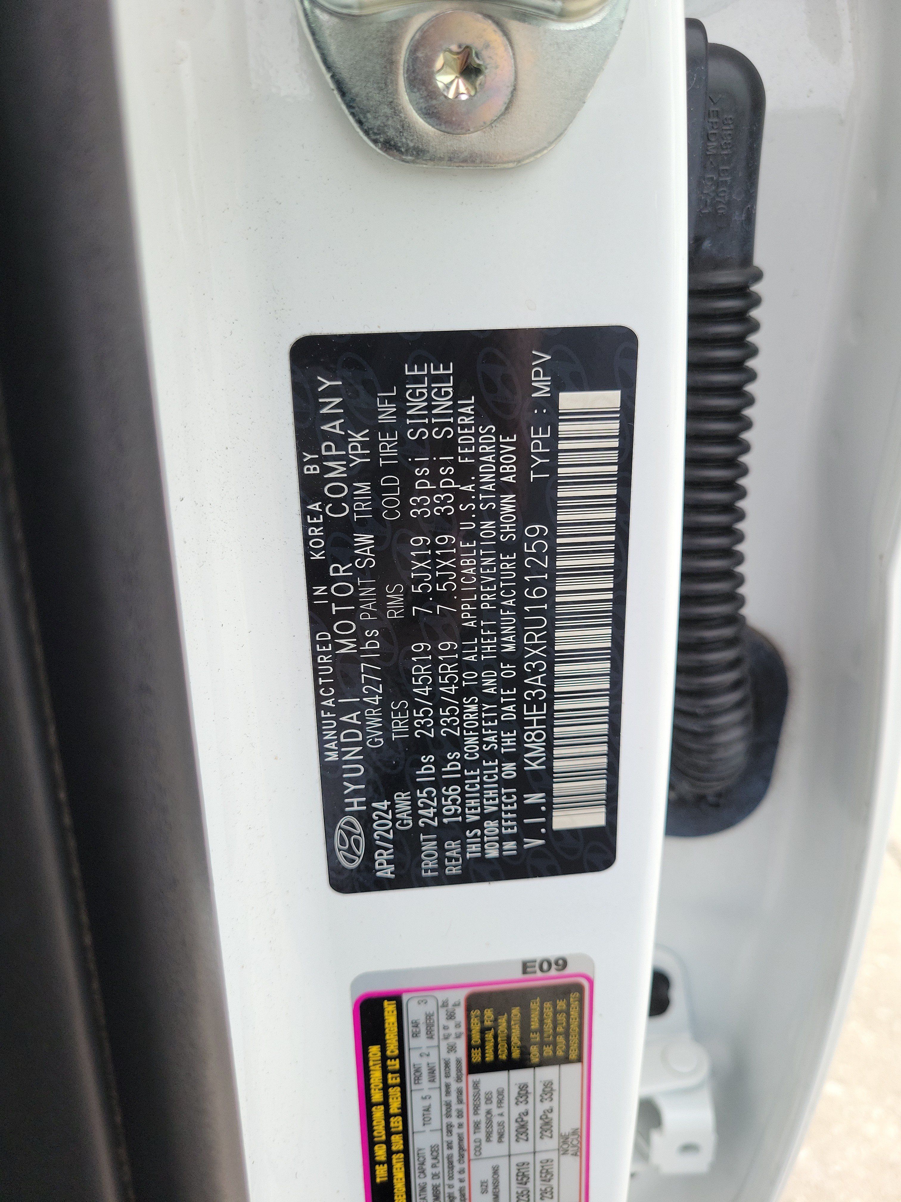 Used 2024 Hyundai Kona Limited FWD image 29