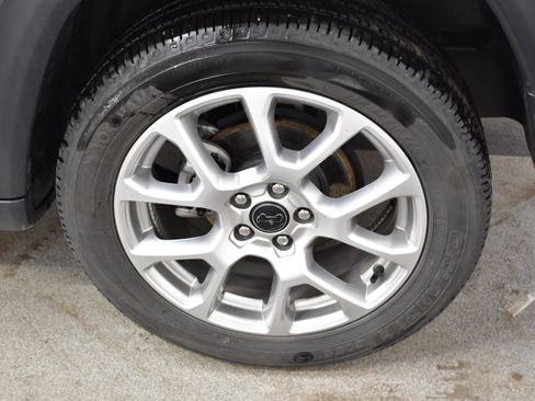 Used 2025 Jeep Compass Limited AWD/4WD image 33