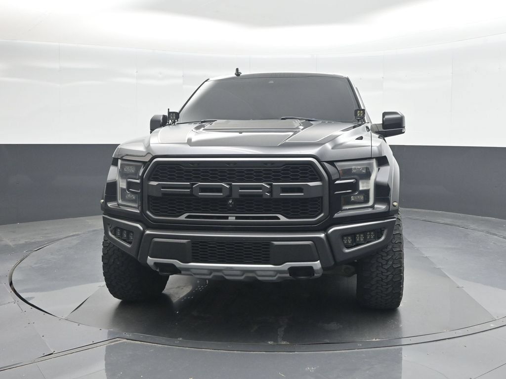 Used 2019 Ford F150 Raptor w/ Equipment Group 802A Luxury AWD/4WD image 5