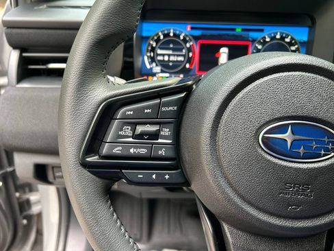Used 2026 Subaru Outback Premium AWD/4WD image 21