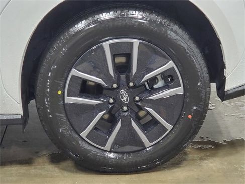 New 2026 Subaru Solterra Premium image 9