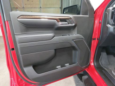 Used 2023 GMC Sierra 1500 Elevation image 27