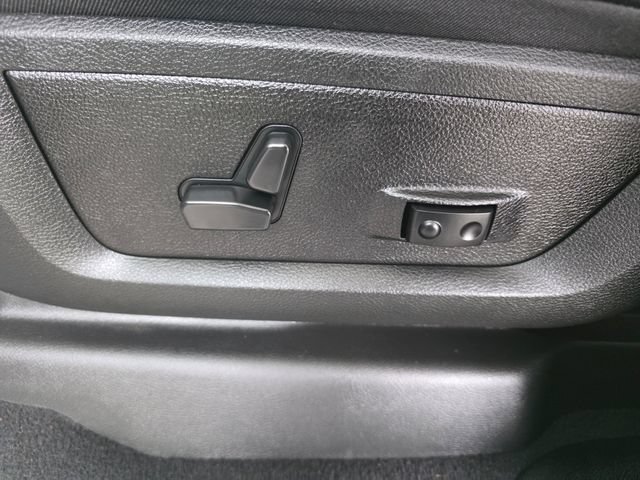Used 2024 RAM 2500 Laramie AWD/4WD image 25