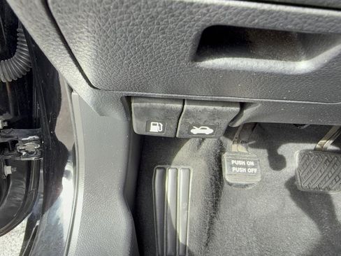 Used 2017 Nissan Altima 2.5 SR w/ Midnight Edition Package image 26