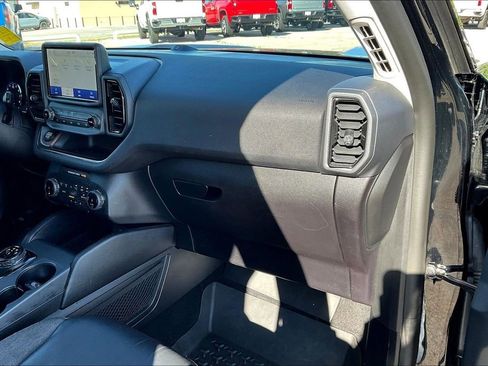 Used 2022 Ford Bronco Sport Outer Banks w/ Tech Package image 15