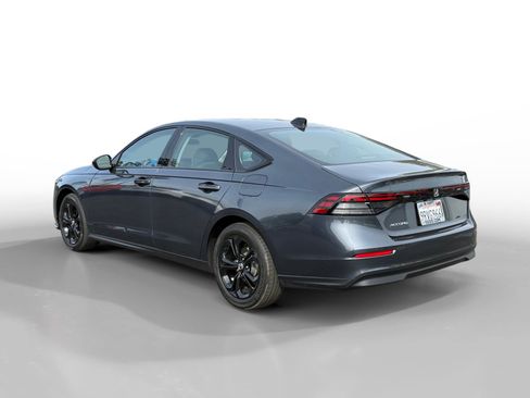 Used 2025 Honda Accord SE image 3