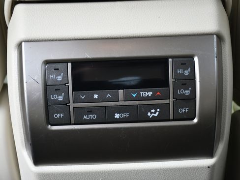 Used 2019 Lexus GX 460 image 19