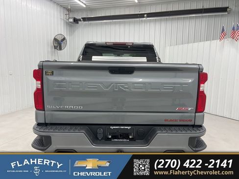 Used 2021 Chevrolet Silverado 1500 RST w/ Z71 Off-Road Package image 4