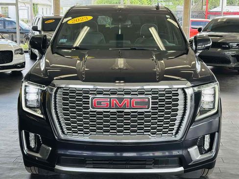 Used 2023 GMC Yukon XL SLT AWD/4WD image 20