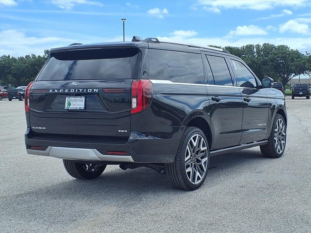 New 2026 Ford Expedition Max Platinum w/ Platinum Ultimate Package AWD/4WD image 4