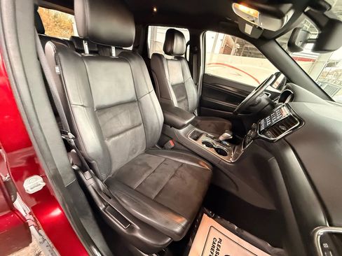 Used 2019 Jeep Grand Cherokee Laredo w/ Laredo X Package image 22