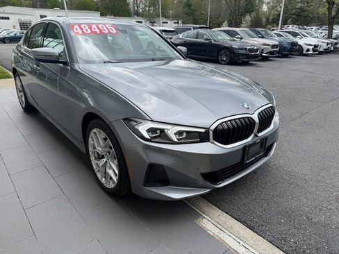 Used 2025 BMW 330i xDrive Sedan w/ Premium Package AWD/4WD image 5