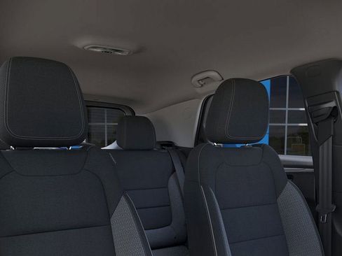 New 2026 Chevrolet TrailBlazer LT w/ Driver Confidence Package FWD image 24
