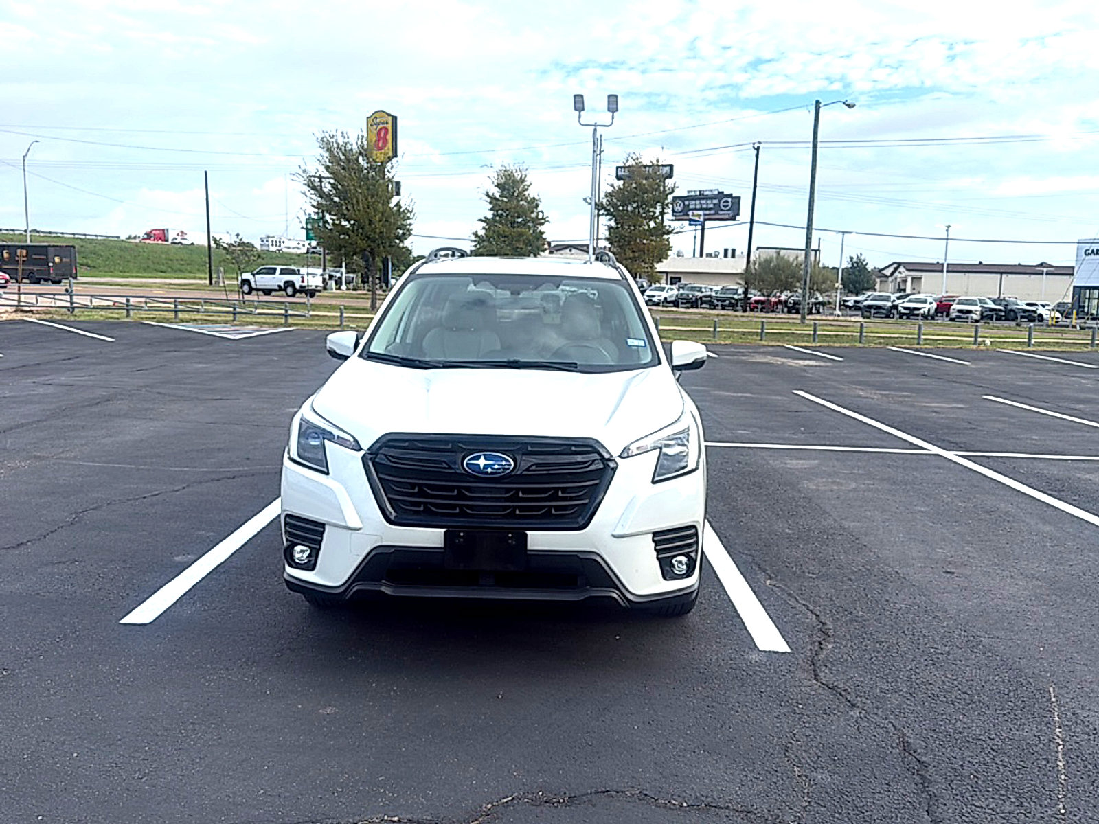 Used 2024 Subaru Forester Limited AWD/4WD image 3