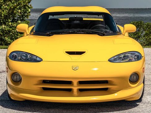 Used 2001 Dodge Viper GTS RWD image 13
