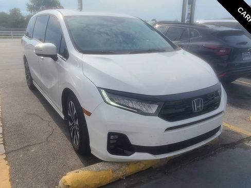 Used 2025 Honda Odyssey Elite image 1