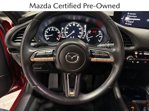 Used 2021 MAZDA MAZDA3 s image 12