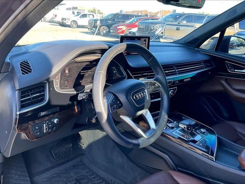 Used 2019 Audi Q7 3.0T Prestige image 17