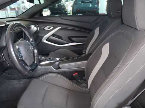 Used 2020 Chevrolet Camaro LT RWD image 14