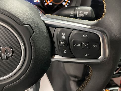 Used 2024 Jeep Wrangler Sahara w/ Safety Group image 18