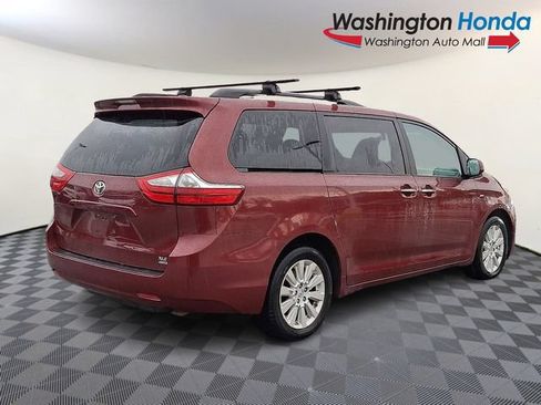 Used 2016 Toyota Sienna XLE AWD/4WD image 6