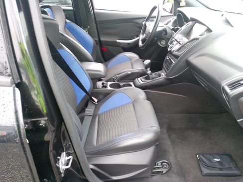 Used 2013 Ford Focus ST FWD image 13