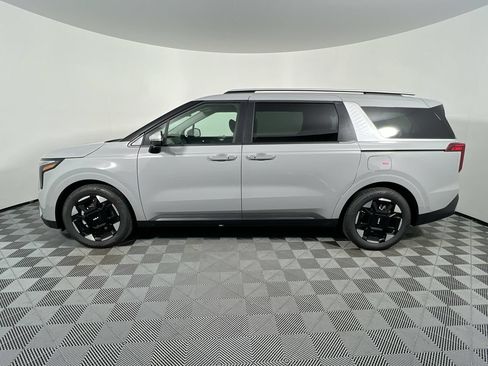 New 2026 Kia Carnival EX FWD image 7