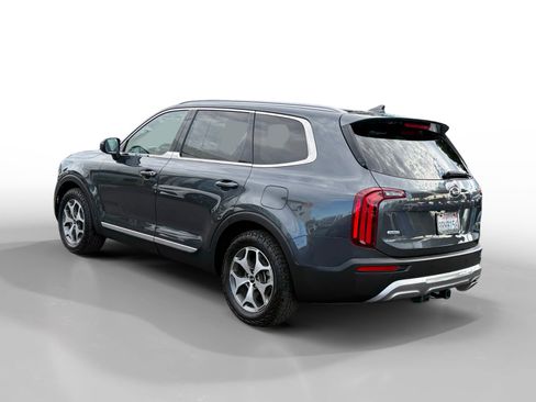 Used 2020 Kia Telluride EX w/ Towing Package image 3