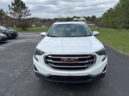 Used 2020 GMC Terrain SLT w/ Preferred Package image 2