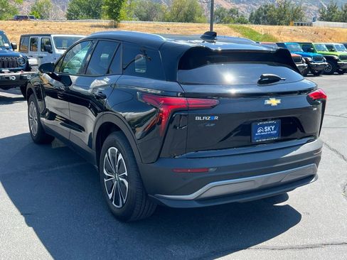 Certified 2024 Chevrolet Blazer EV LT image 11
