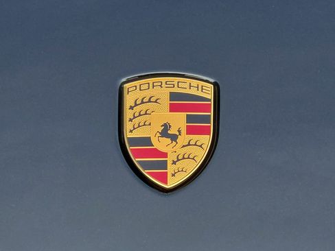 New 2026 Porsche Macan image 27