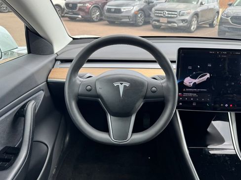 Used 2020 Tesla Model 3 Long Range image 11