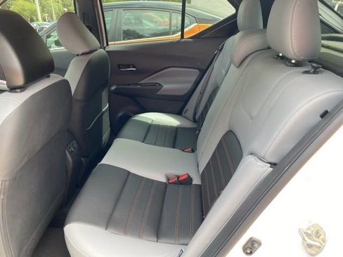 Certified 2023 Nissan Kicks SR w/ SR Premium Package FWD image 17