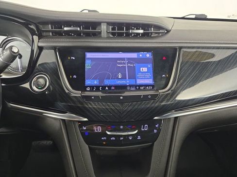 Used 2021 Cadillac XT6 Premium Luxury AWD/4WD image 22