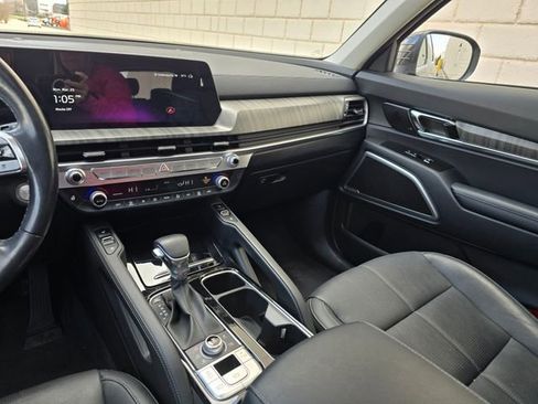 Used 2023 Kia Telluride EX image 35