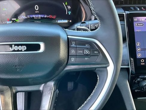 Used 2023 Jeep Grand Cherokee 4WD 4xe image 19
