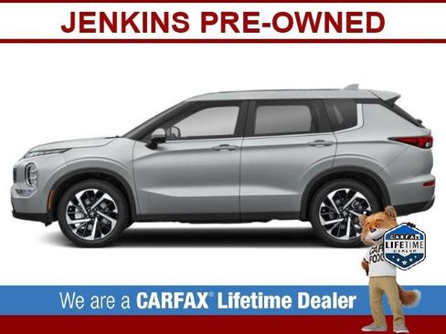 Used 2022 Mitsubishi Outlander ES image 32