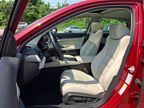 Used 2022 Honda Accord EX-L image 14