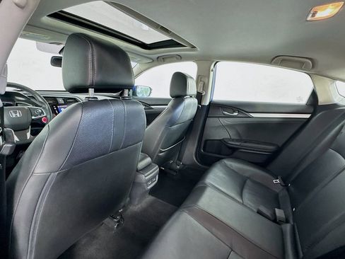 Used 2016 Honda Civic Touring image 17