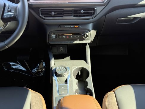 New 2025 Ford Bronco Sport Outer Banks AWD/4WD image 19