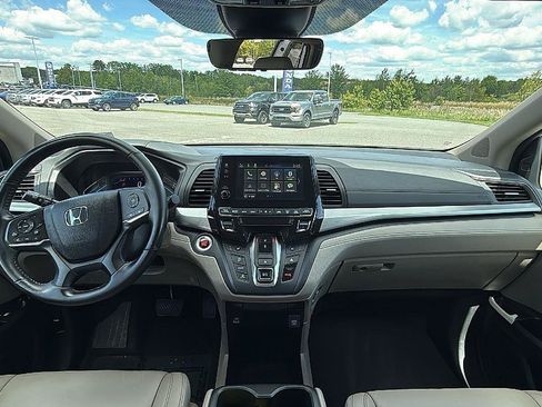 Used 2024 Honda Odyssey EX-L image 25