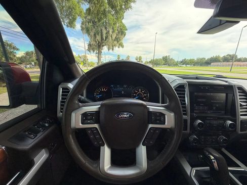 Used 2015 Ford F150 King Ranch w/ Equipment Group 601A Luxury AWD/4WD image 12